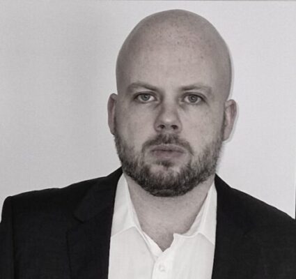 Alan Maguire Photo-cropped